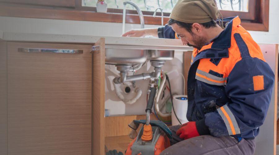 home faucet repair service in Navarre, OH